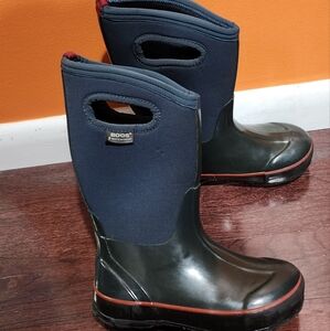 Girl's waterproof boots size 1